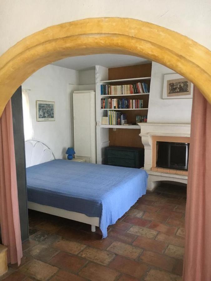 Les Amandiers - 5 Km De La Apartment Sainte-Maxime